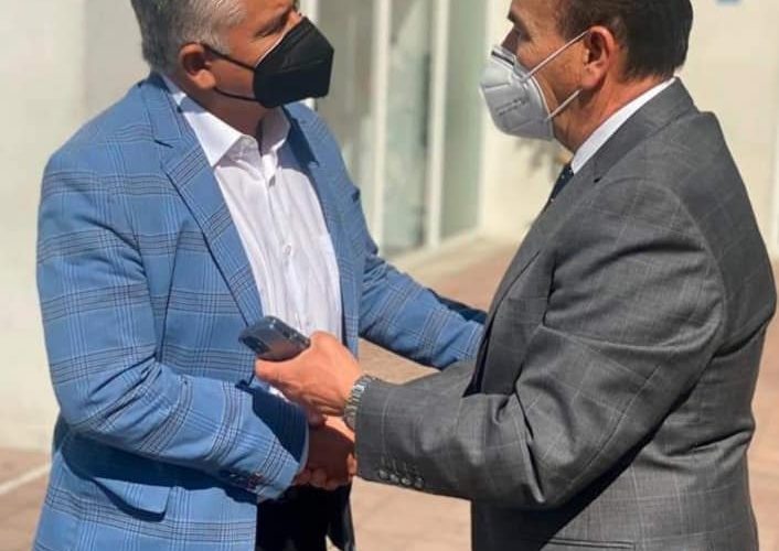 Sostiene Herminio Cahue reunión de trabajo con Pedro Rodríguez, alcalde de Atizapán