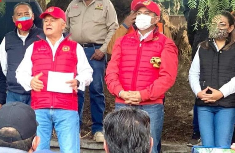 Suteymistas y gobierno de Tlalnepantla realizan labores de limpieza en espacios públicos