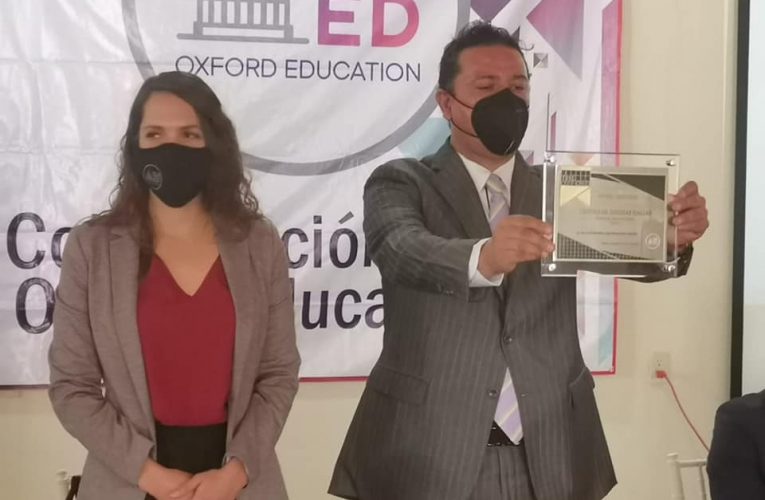 Oxford Education certifica en la enseñanza del inglés al Centro Universitario Haller