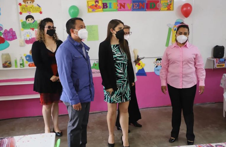 Se reinagura jardín de niños del #DIF en Cuautitlán