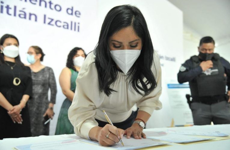 Firman gobierno de Cuautitlán Izcalli, DIF municipal y Fundación Devlyn convenio para apoyar la salud visual de la población