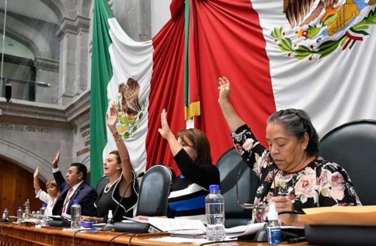 Diputados mexiquenses ponen freno a los abusos de grúas y corralones