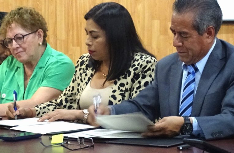 TRASCENDENTE CONVENIO FIRMAN GOBIERNO DE #MelchorOcampo Y #UFI