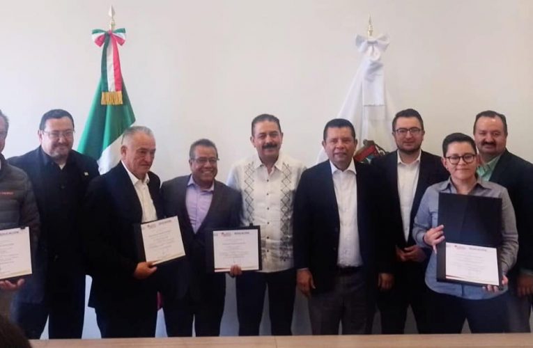 RECIBE UFI EL REVOE DEL GOBIERNO DEL EDOMEX PARA IMPARTIR BACHILLERATO